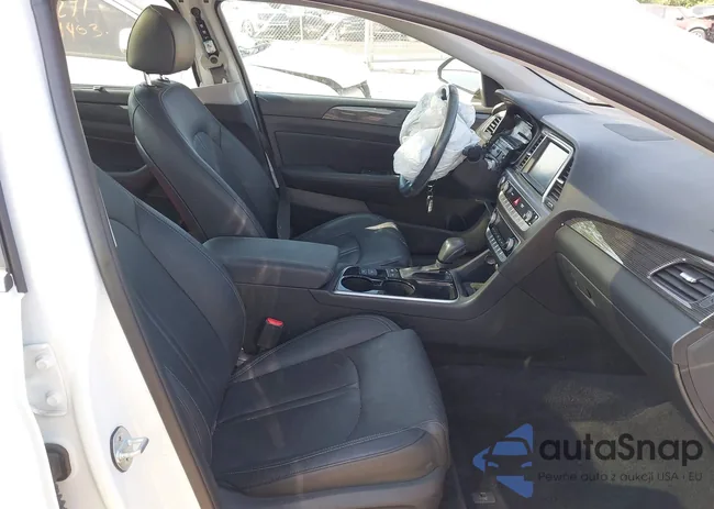 5NPE34AF3KH773106: 42917823