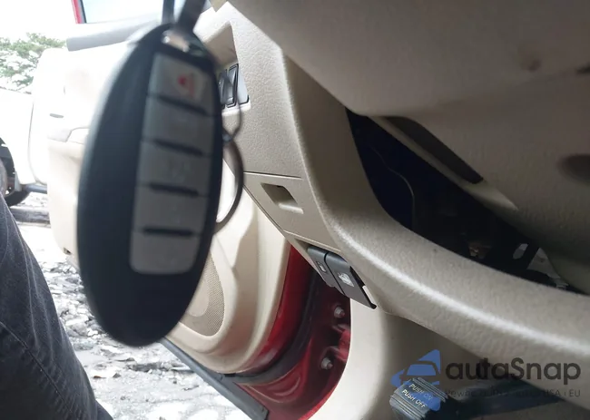 1N4AL3AP5DC158062: 42917841