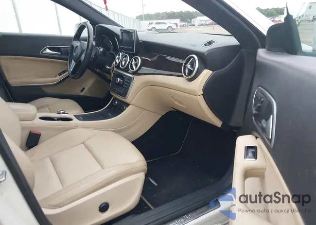 WDDSJ4EB4EN122626: 42917854