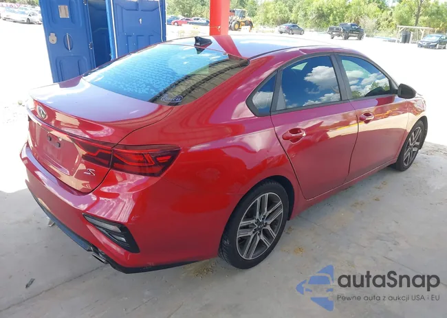 3KPF34AD6KE024064: 42917945