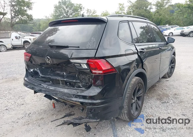 3VV8B7AX1RM043565: 42917961