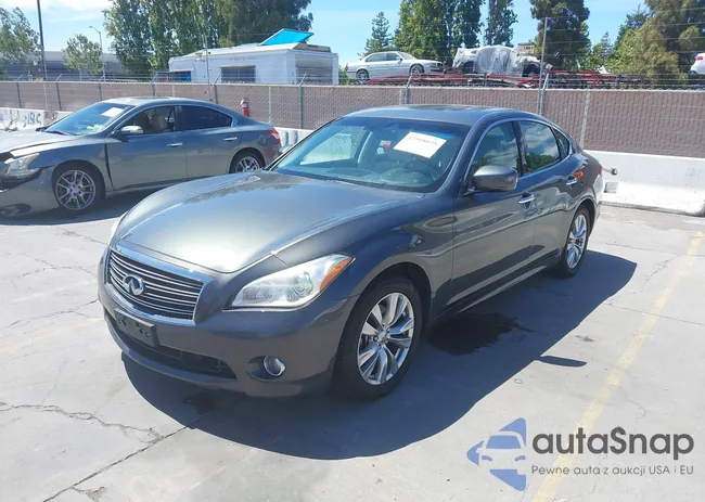 JN1EY1AP5CM910517: 42918035