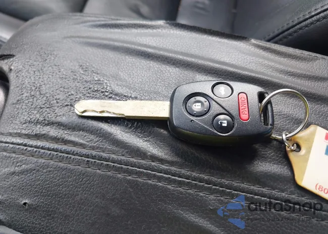 1HGCS22889A004988: 42918194