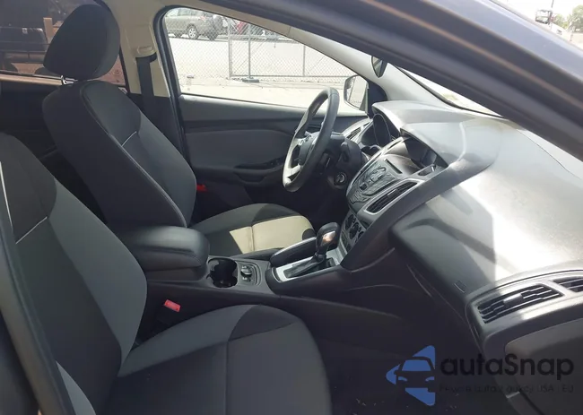 1FADP3F24DL180570: 42918232