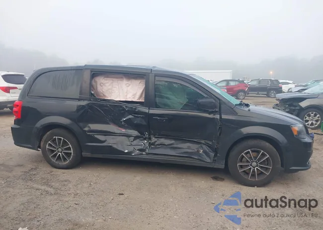 2C4RDGCG5FR653919: 42917332