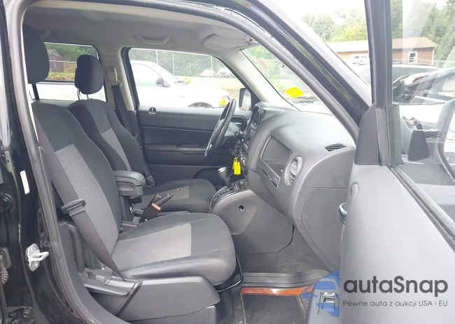 1C4NJRFBXCD689980: 42917490