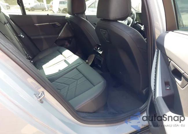 WBY33FK06RCP56866: 42917599