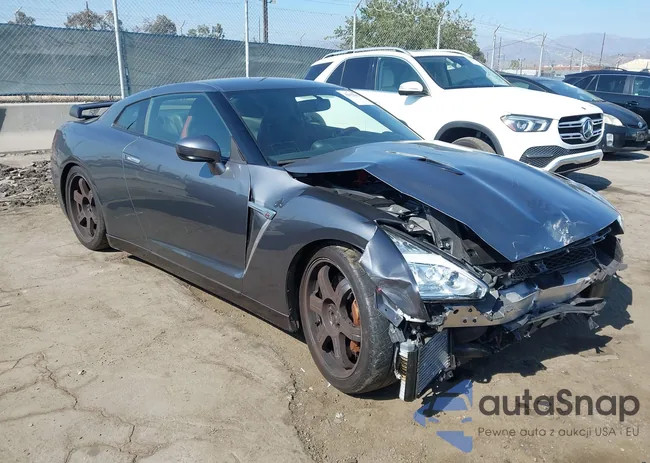 JN1AR5EF9FM280509: 42917643