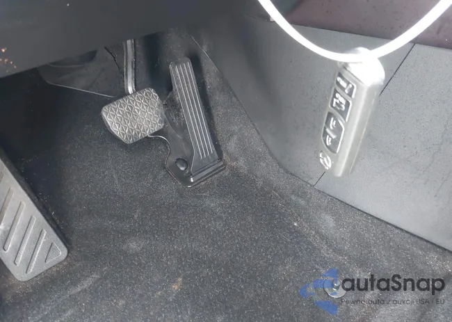 JM3TCADY1K0334641: 42917665