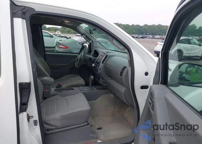 1N6BD0CT0FN735556: 42918749