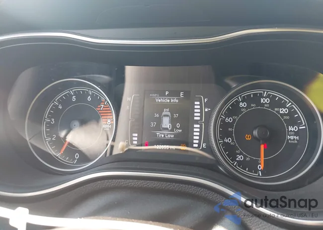 1C4PJLLX8KD353748: 42918851