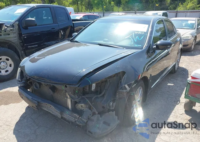 1HGCP3F8XCA014236: 42918874