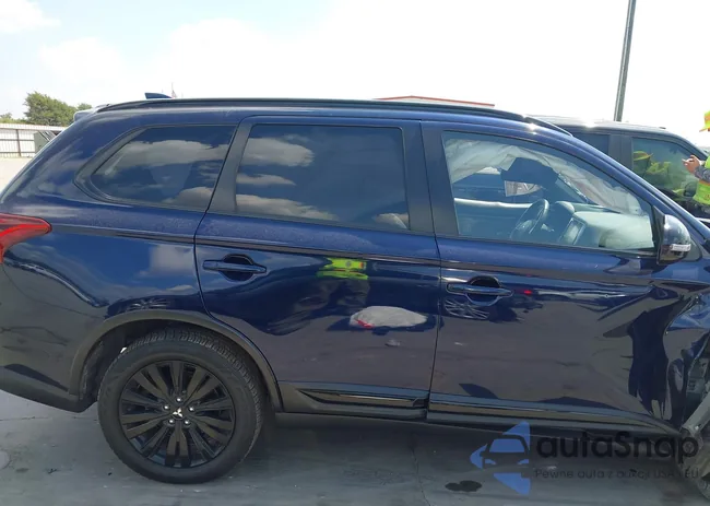 JA4AD3A31LZ042464: 42919215