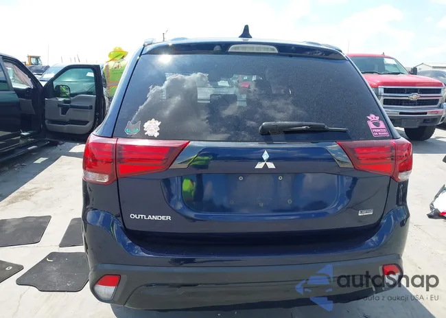 JA4AD3A31LZ042464: 42919215