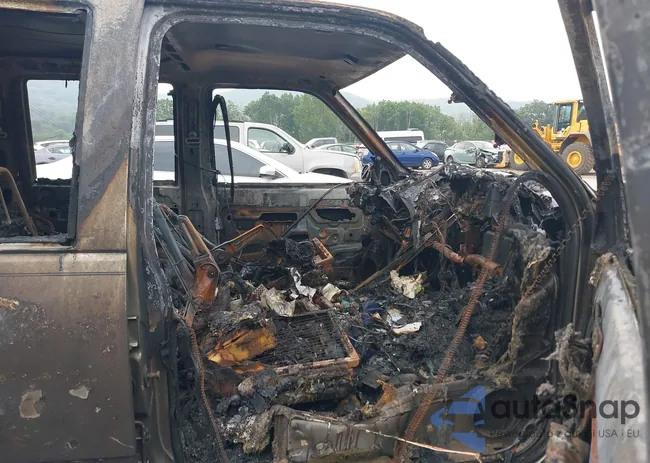 1GNEK13R6XJ319396: 42919224