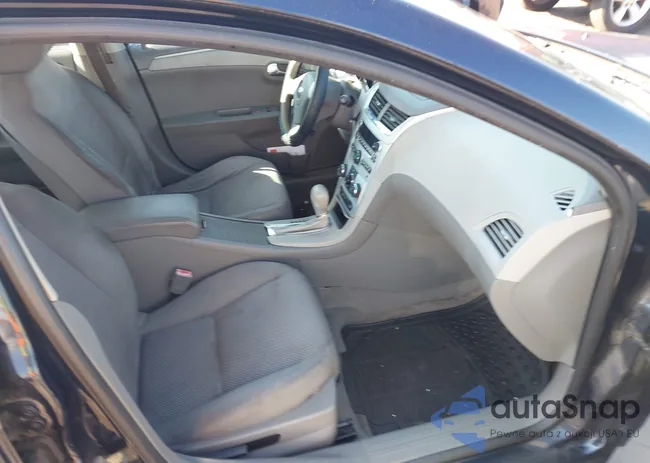 1G1ZB5EB3AF227828: 42919259