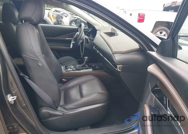 3MVDMBDL7NM413493: 42919261