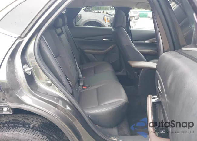 3MVDMBDL7NM413493: 42919261