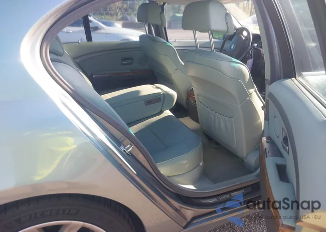 WBAGL63433DP62353: 42918279