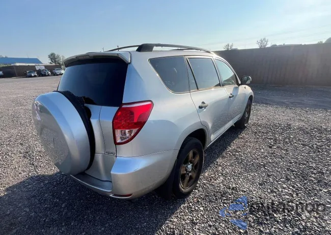 JTMBD33V265007906: 42918338