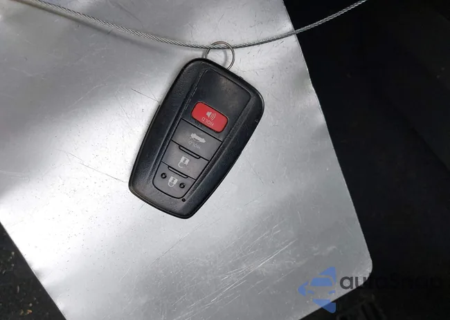 4T1M11AK2LU982952: 42918557