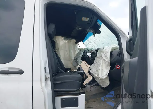 WDZPF1ED5KT006876: 42918570