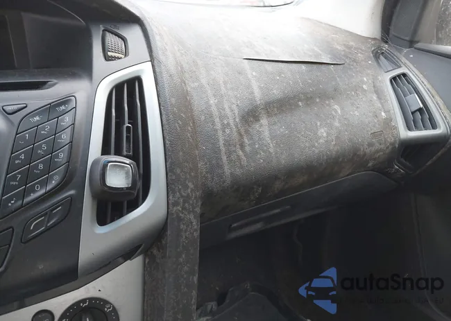 1FADP3F23DL272026: 42918648