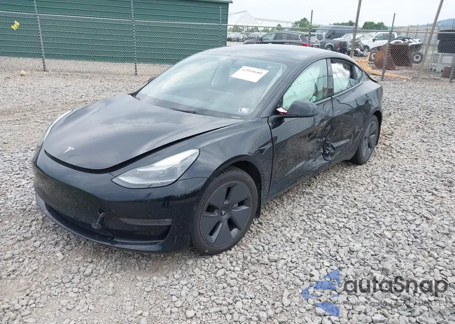 5YJ3E1EB9NF265085: 42919680