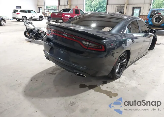 2C3CDXBG8JH185145: 42919686