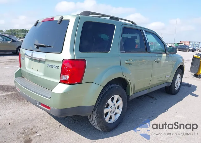 4F2CZ02Z28KM00561: 42920082