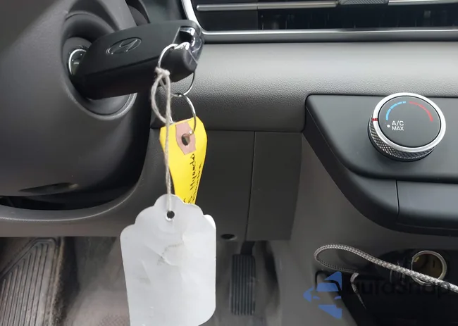 KMHLL4DG0SU025927: 42920176