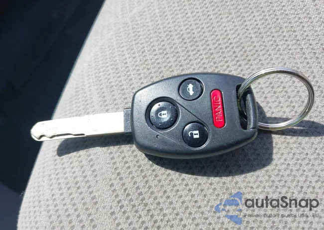 2HGFB2F80CH546859: 42920175