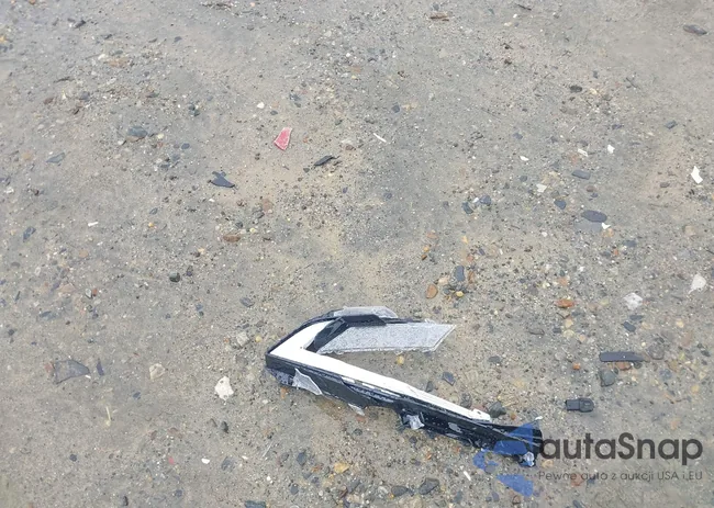 3N1AB7AP9HY256550: 42920180