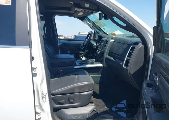 3C6UR5GL3HG779719: 42920192