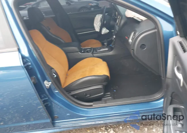 2C3CDXGJ5LH221851: 42920222