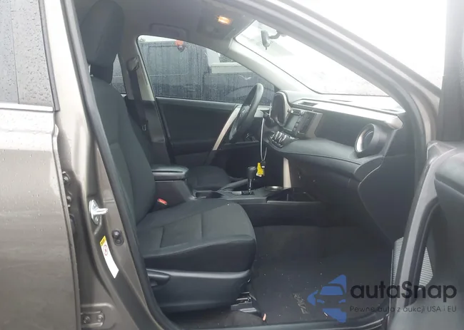 JTMZFREV3ED039390: 42919396