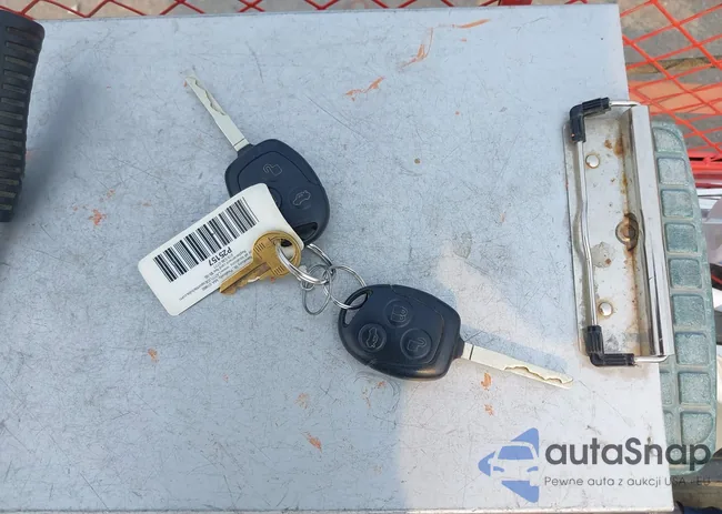 3FADP4EJ5DM150409: 42919475