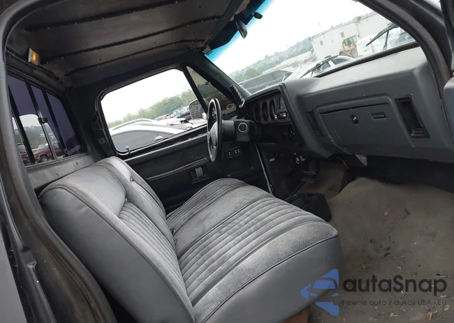 1B7KE26C4PS143085: 42919483