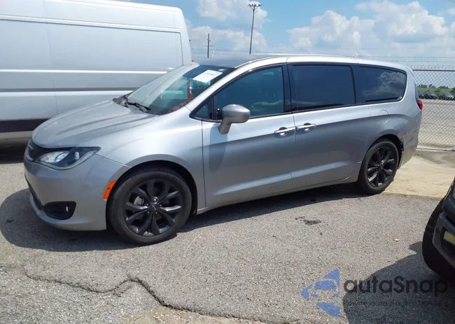 2C4RC1FG0KR574955: 42919602