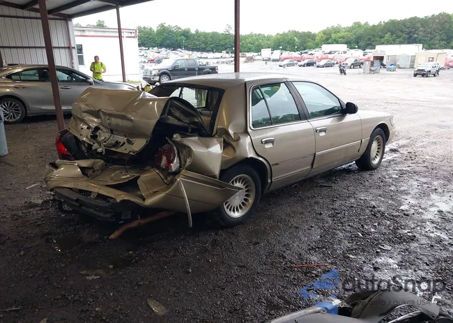 2MEFM75W4XX610465: 42920686