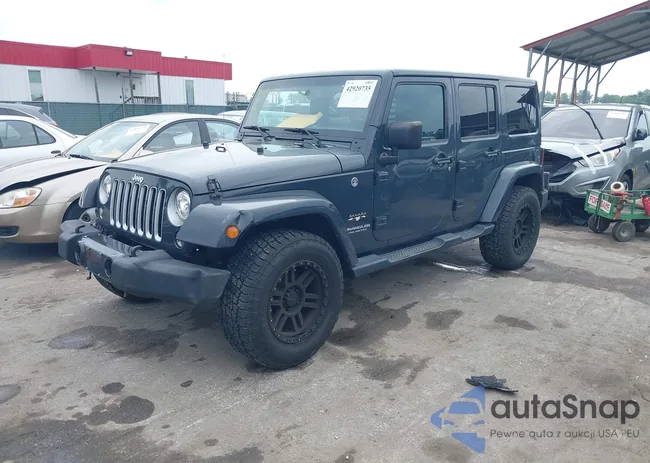 1C4BJWEG8HL747452: 42920735