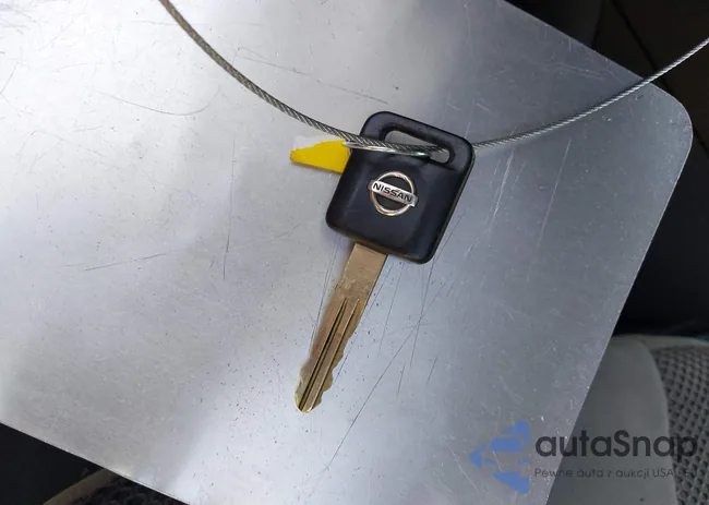 3N1AB61E27L630159: 42920773