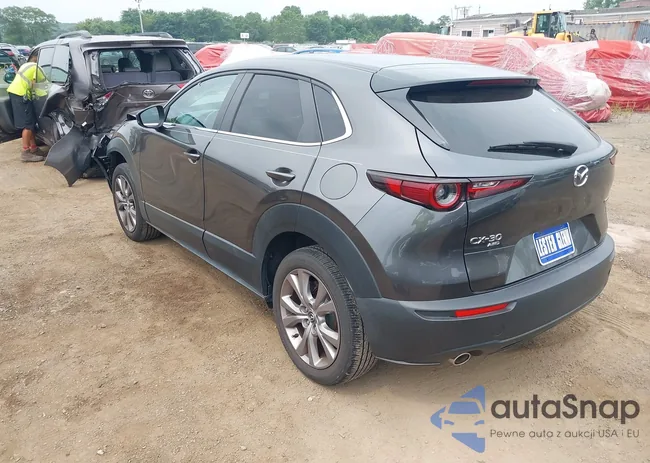 3MVDMBBL6MM218843: 42920827