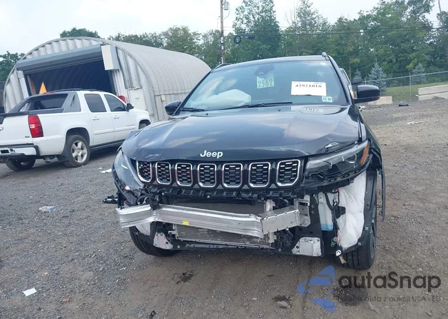 3C4NJDCN8RT139858: 42921018