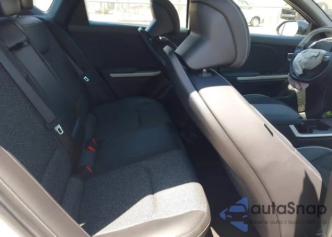 3KPFW4DE6SE146239: 42920279