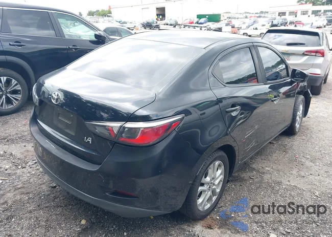 3MYDLBYV8HY185065: 42920390