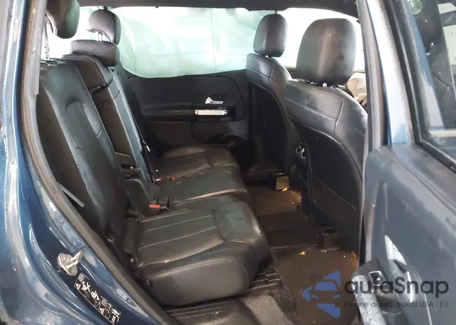 W1N4M4HB6LW042038: 42921731