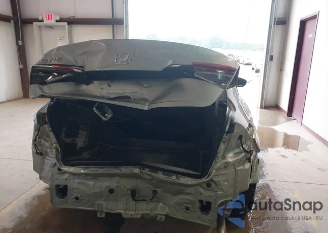 2HGFE2F2XPH536588: 42921829