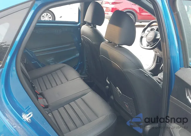 3KPF54AD2PE637283: 42921862