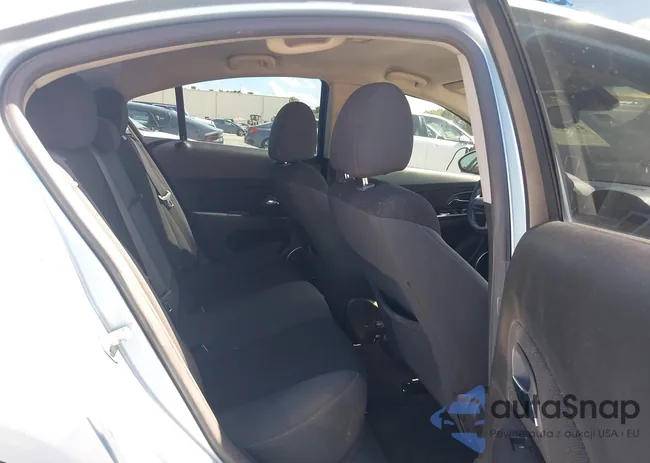 1G1PF5S96B7124265: 42921993